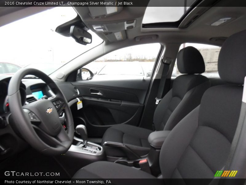 Champagne Silver Metallic / Jet Black 2016 Chevrolet Cruze Limited LT