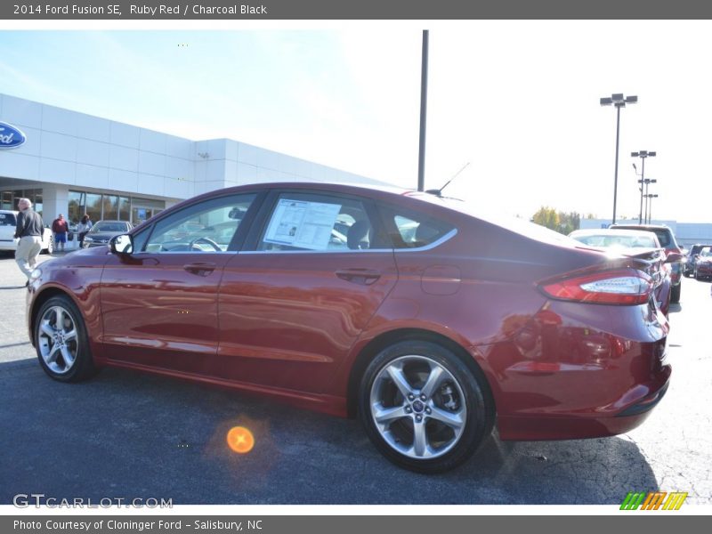 Ruby Red / Charcoal Black 2014 Ford Fusion SE