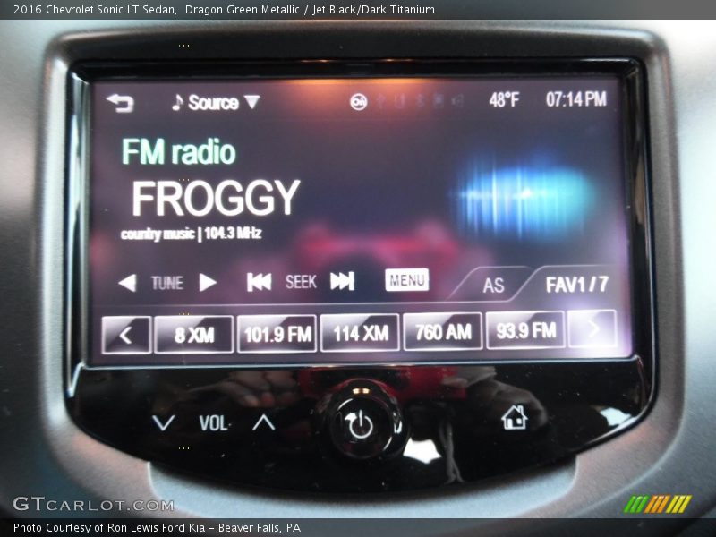 Dragon Green Metallic / Jet Black/Dark Titanium 2016 Chevrolet Sonic LT Sedan