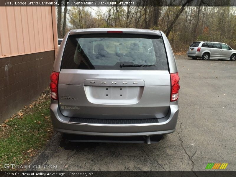 Billet Silver Metallic / Black/Light Graystone 2015 Dodge Grand Caravan SE