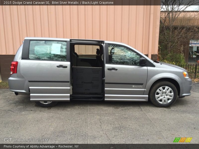 Billet Silver Metallic / Black/Light Graystone 2015 Dodge Grand Caravan SE