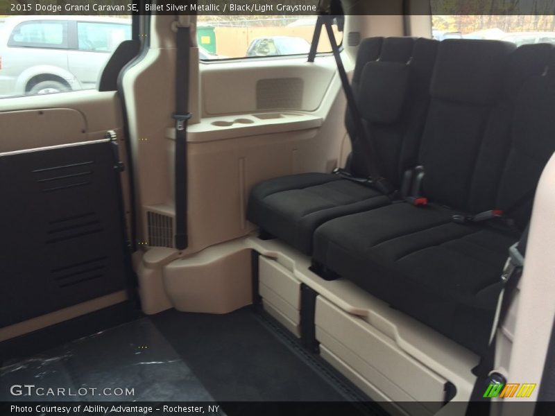 Billet Silver Metallic / Black/Light Graystone 2015 Dodge Grand Caravan SE