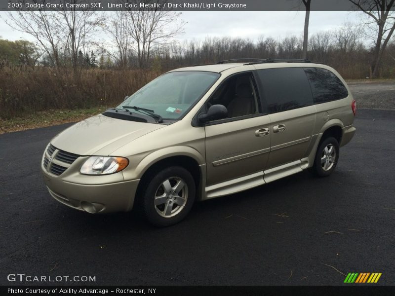 Linen Gold Metallic / Dark Khaki/Light Graystone 2005 Dodge Grand Caravan SXT