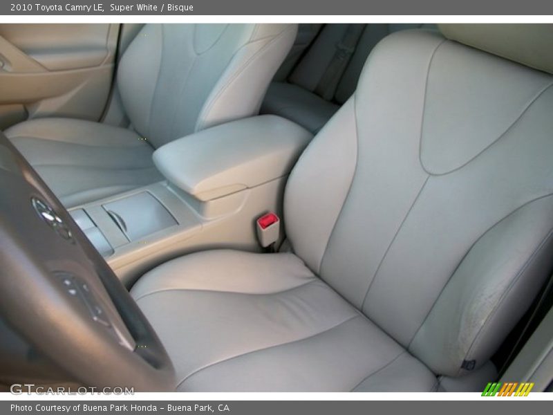 Super White / Bisque 2010 Toyota Camry LE