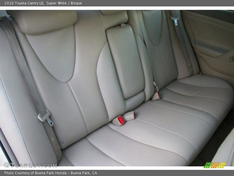 Super White / Bisque 2010 Toyota Camry LE