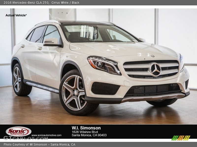 Cirrus White / Black 2016 Mercedes-Benz GLA 250
