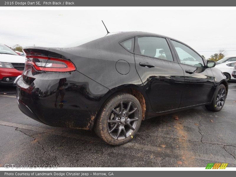 Pitch Black / Black 2016 Dodge Dart SE