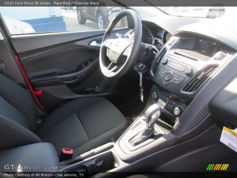 Race Red / Charcoal Black 2015 Ford Focus SE Sedan
