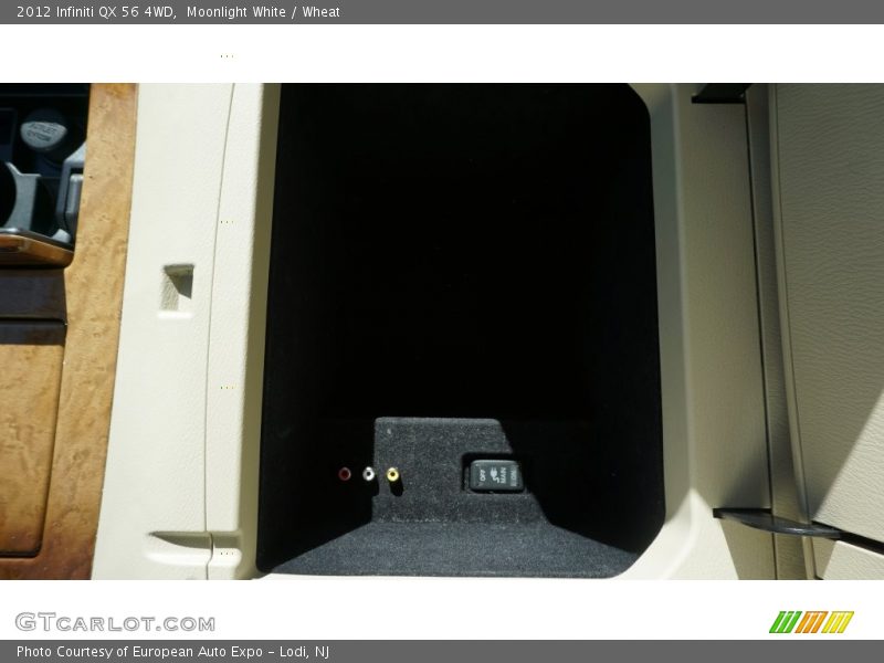 Moonlight White / Wheat 2012 Infiniti QX 56 4WD