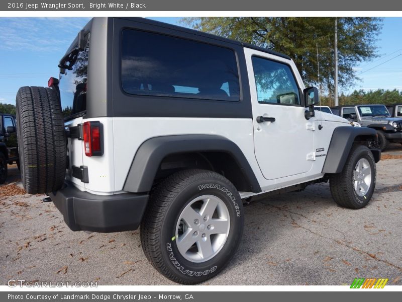 Bright White / Black 2016 Jeep Wrangler Sport