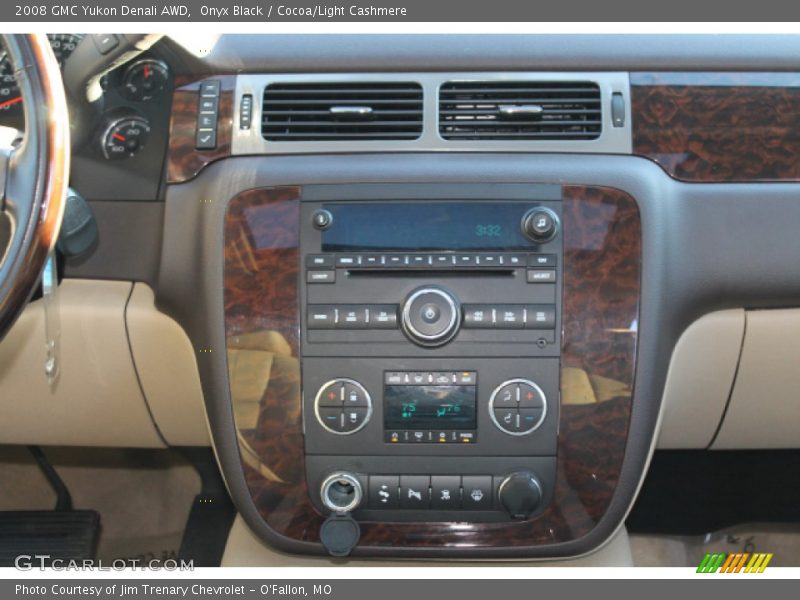 Onyx Black / Cocoa/Light Cashmere 2008 GMC Yukon Denali AWD