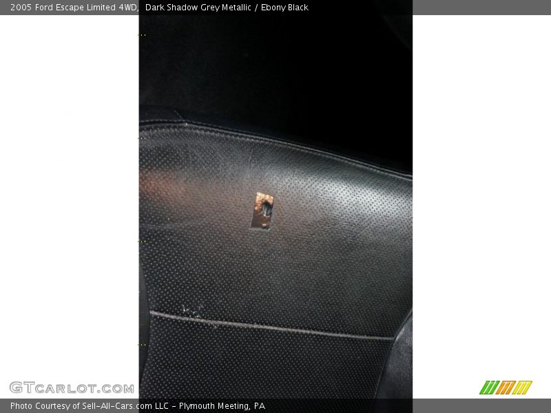 Dark Shadow Grey Metallic / Ebony Black 2005 Ford Escape Limited 4WD