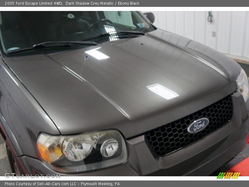 Dark Shadow Grey Metallic / Ebony Black 2005 Ford Escape Limited 4WD
