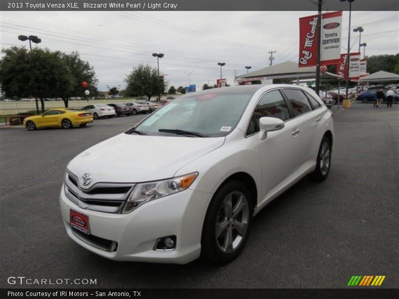 Blizzard White Pearl / Light Gray 2013 Toyota Venza XLE