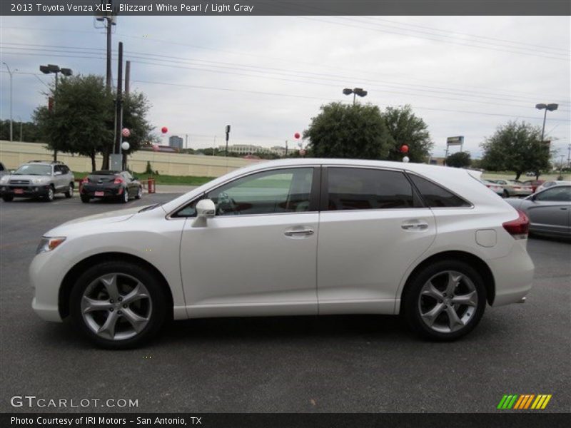 Blizzard White Pearl / Light Gray 2013 Toyota Venza XLE