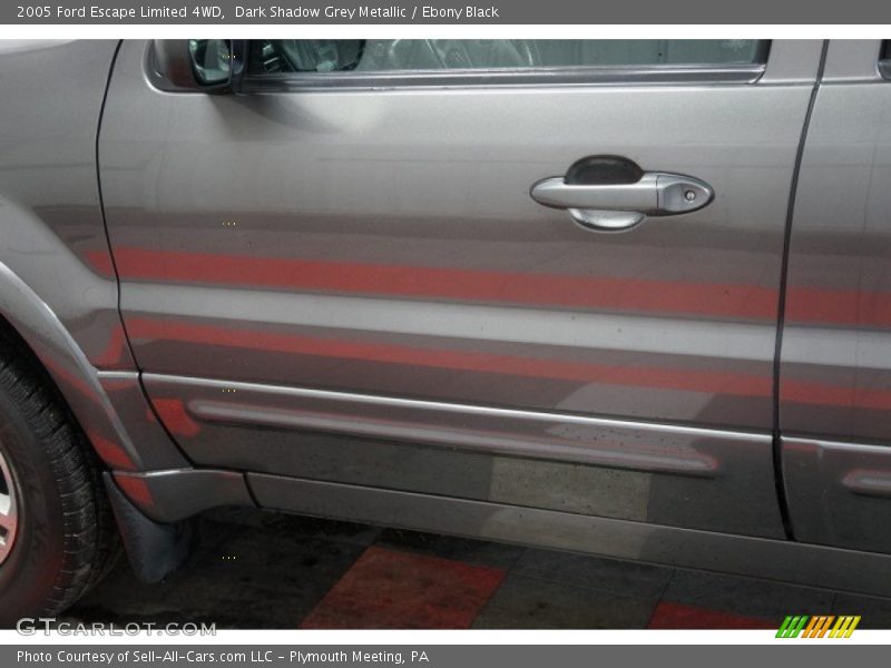 Dark Shadow Grey Metallic / Ebony Black 2005 Ford Escape Limited 4WD