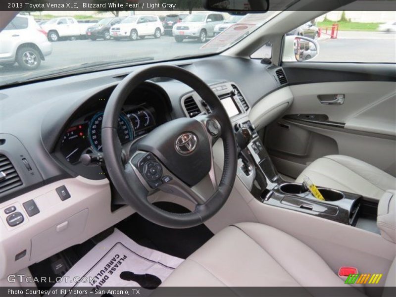 Blizzard White Pearl / Light Gray 2013 Toyota Venza XLE