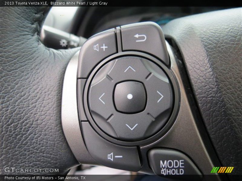 Blizzard White Pearl / Light Gray 2013 Toyota Venza XLE