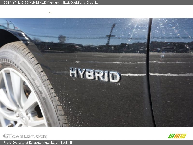Black Obsidian / Graphite 2014 Infiniti Q 50 Hybrid AWD Premium