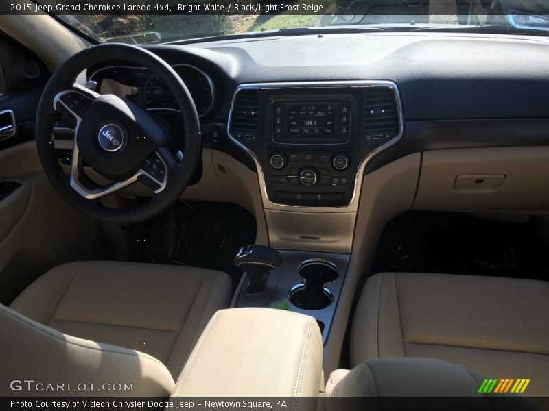 Bright White / Black/Light Frost Beige 2015 Jeep Grand Cherokee Laredo 4x4