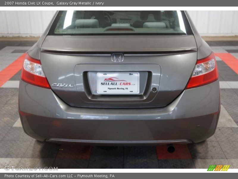 Galaxy Gray Metallic / Ivory 2007 Honda Civic LX Coupe