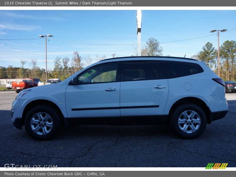 Summit White / Dark Titanium/Light Titanium 2016 Chevrolet Traverse LS