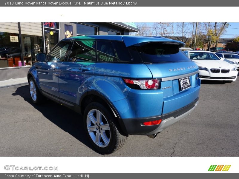 Mauritius Blue Metallic / Ebony 2013 Land Rover Range Rover Evoque Pure