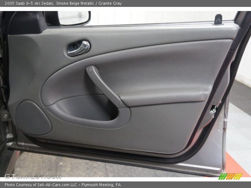 Smoke Beige Metallic / Granite Gray 2005 Saab 9-5 Arc Sedan