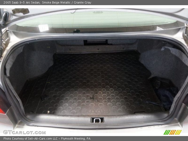 Smoke Beige Metallic / Granite Gray 2005 Saab 9-5 Arc Sedan