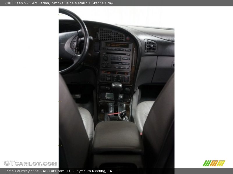 Smoke Beige Metallic / Granite Gray 2005 Saab 9-5 Arc Sedan