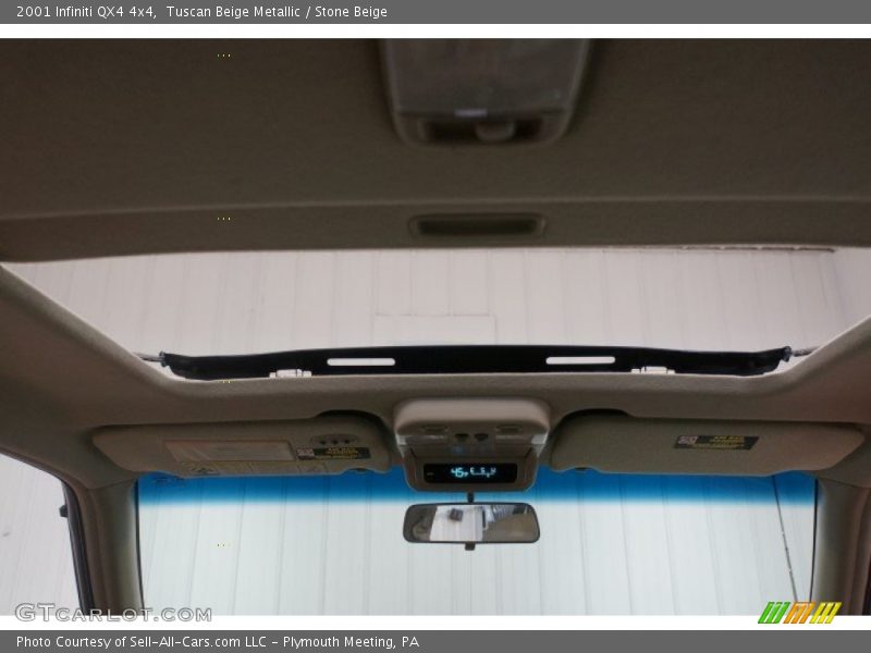 Tuscan Beige Metallic / Stone Beige 2001 Infiniti QX4 4x4