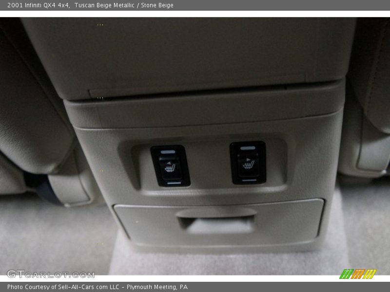 Tuscan Beige Metallic / Stone Beige 2001 Infiniti QX4 4x4