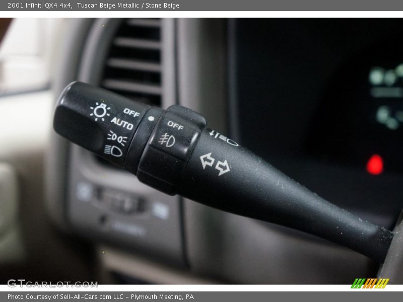 Tuscan Beige Metallic / Stone Beige 2001 Infiniti QX4 4x4