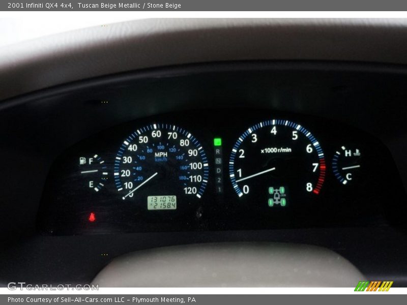 Tuscan Beige Metallic / Stone Beige 2001 Infiniti QX4 4x4