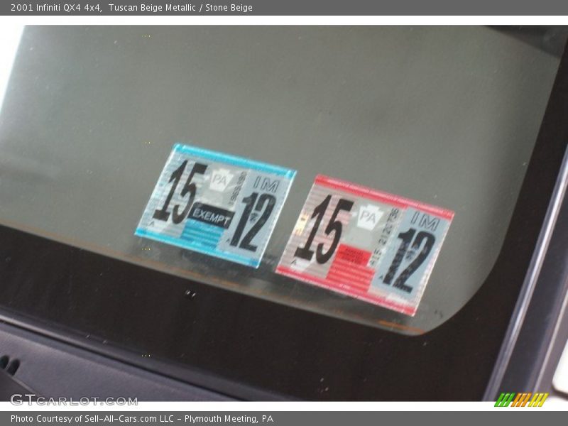Tuscan Beige Metallic / Stone Beige 2001 Infiniti QX4 4x4