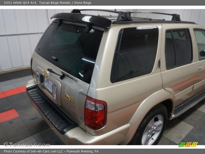 Tuscan Beige Metallic / Stone Beige 2001 Infiniti QX4 4x4