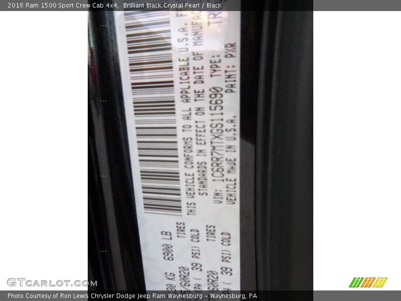 Brilliant Black Crystal Pearl / Black 2016 Ram 1500 Sport Crew Cab 4x4