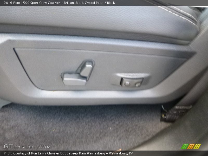 Brilliant Black Crystal Pearl / Black 2016 Ram 1500 Sport Crew Cab 4x4
