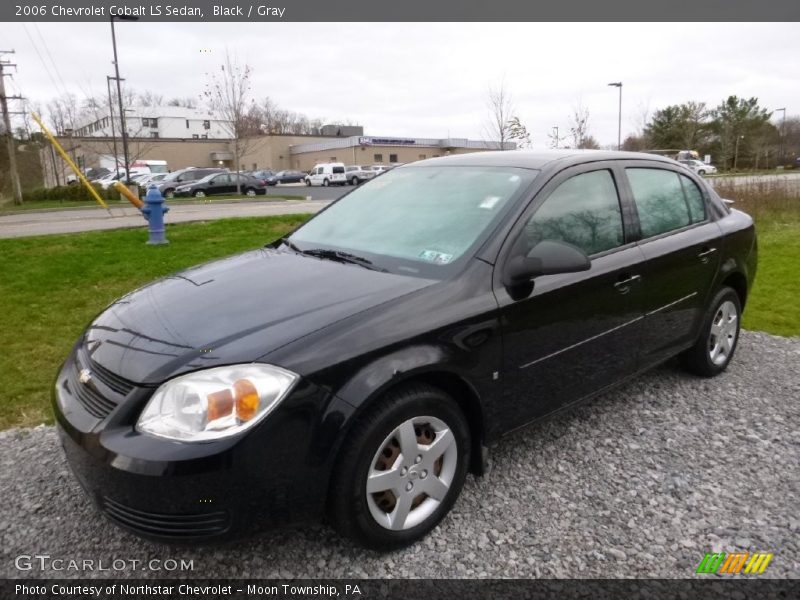 Front 3/4 View of 2006 Cobalt LS Sedan