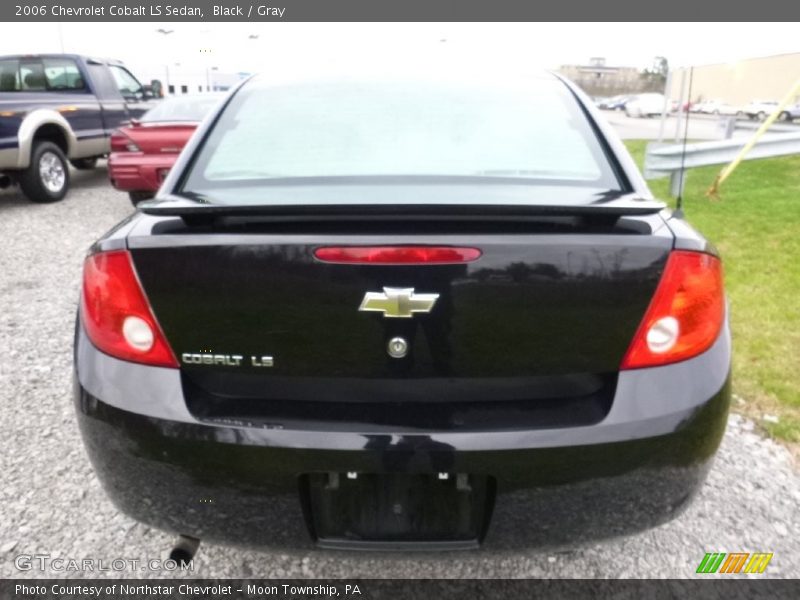 Black / Gray 2006 Chevrolet Cobalt LS Sedan