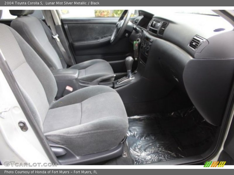 Lunar Mist Silver Metallic / Black 2004 Toyota Corolla S