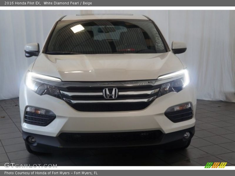 White Diamond Pearl / Beige 2016 Honda Pilot EX
