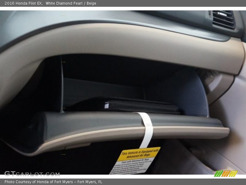 White Diamond Pearl / Beige 2016 Honda Pilot EX