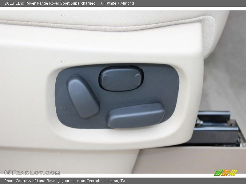 Fuji White / Almond 2013 Land Rover Range Rover Sport Supercharged