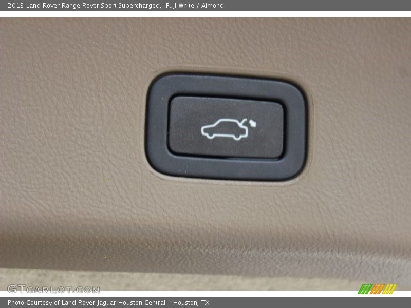 Fuji White / Almond 2013 Land Rover Range Rover Sport Supercharged