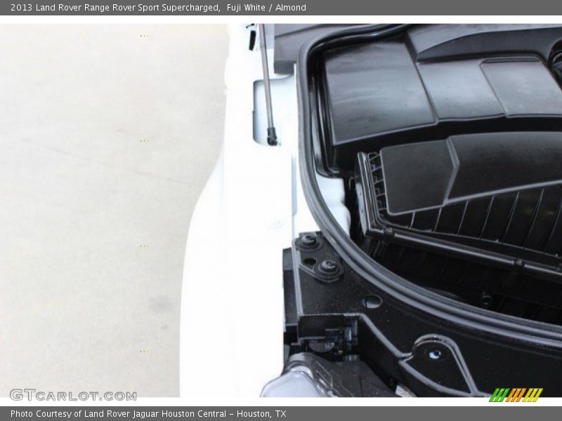 Fuji White / Almond 2013 Land Rover Range Rover Sport Supercharged