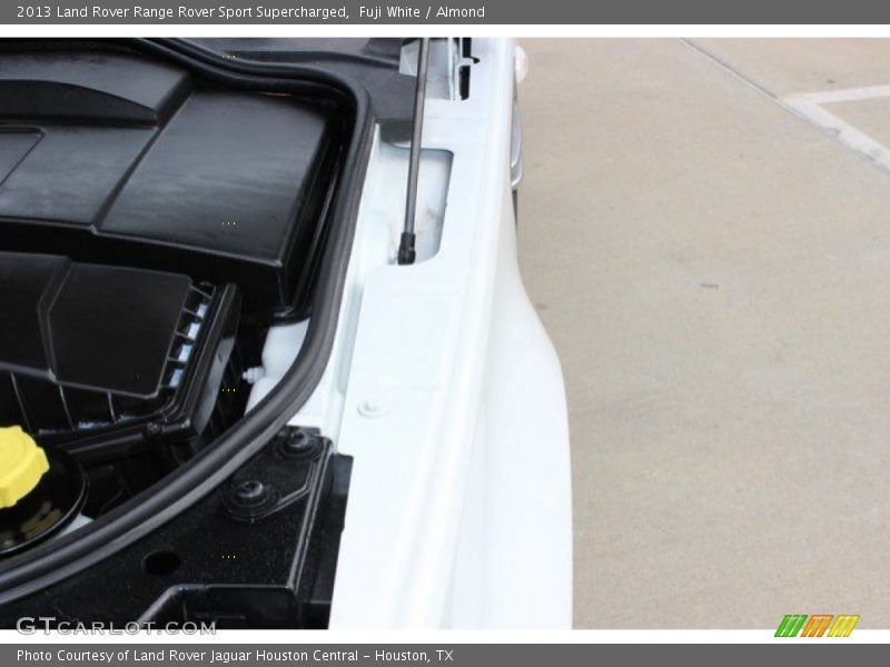 Fuji White / Almond 2013 Land Rover Range Rover Sport Supercharged