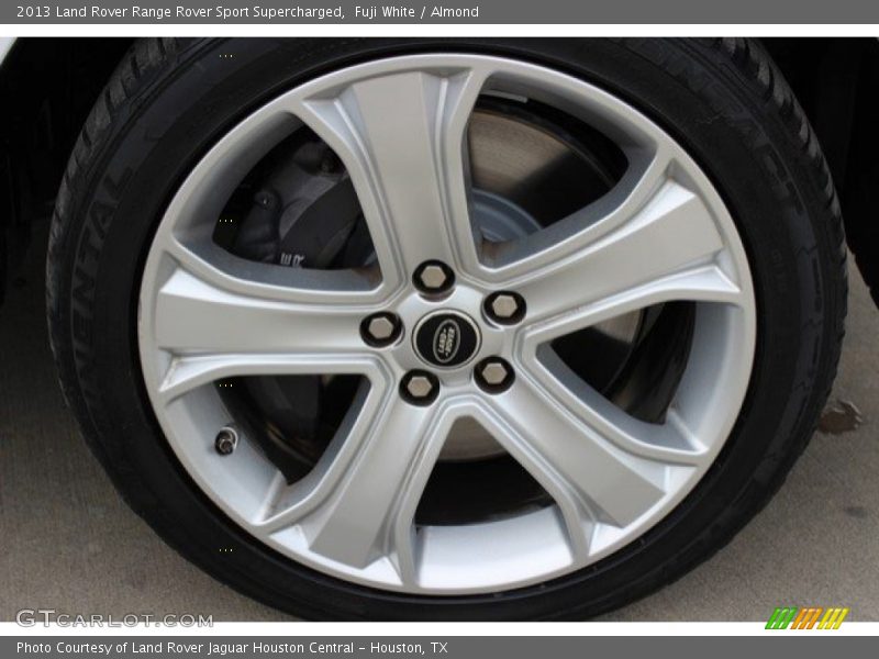 Fuji White / Almond 2013 Land Rover Range Rover Sport Supercharged