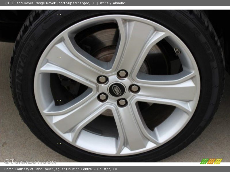 Fuji White / Almond 2013 Land Rover Range Rover Sport Supercharged