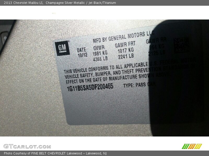 Champagne Silver Metallic / Jet Black/Titanium 2013 Chevrolet Malibu LS